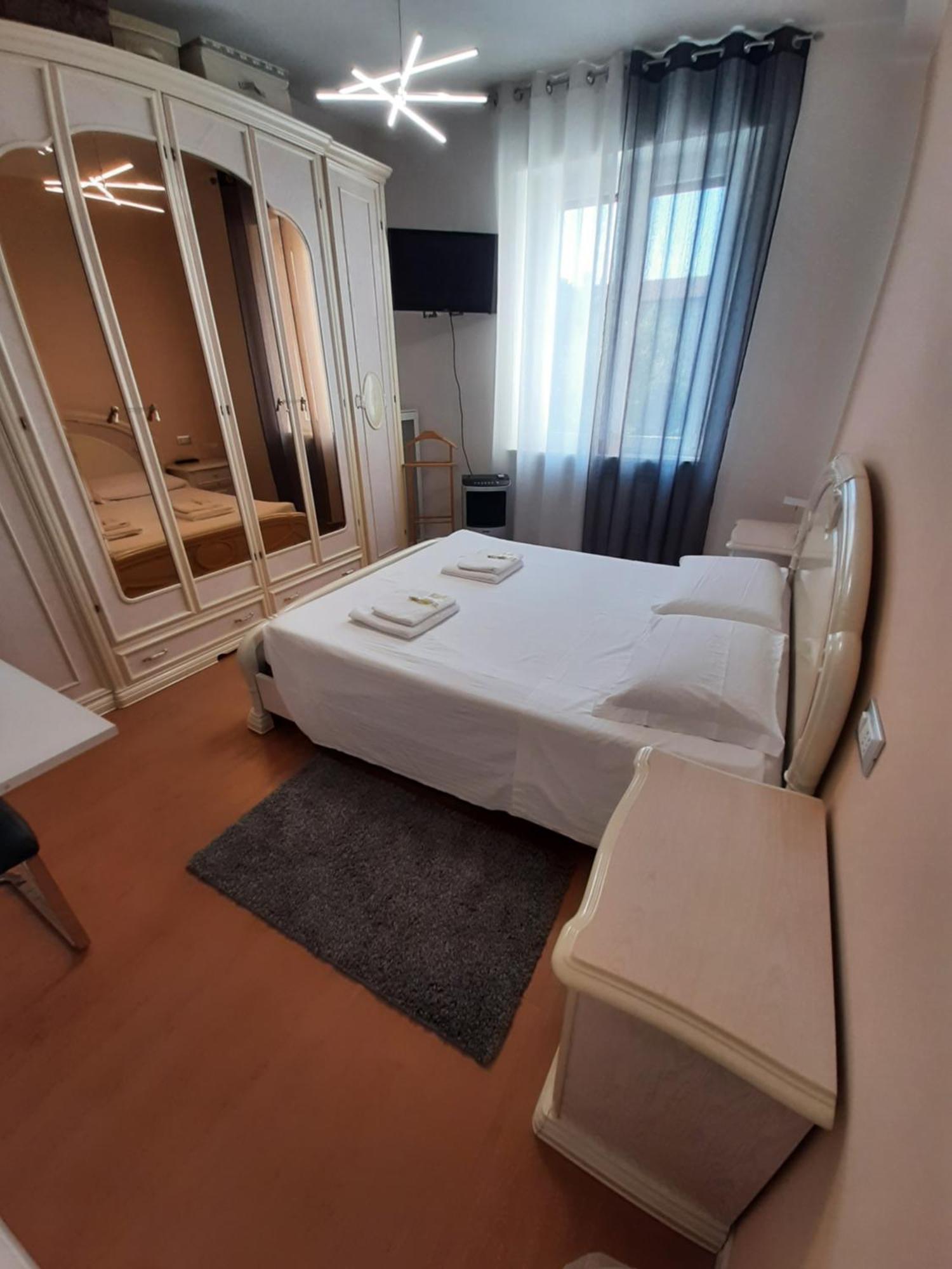 Alessandra'S Home Verona Room photo
